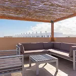 فيلة Lokahi *